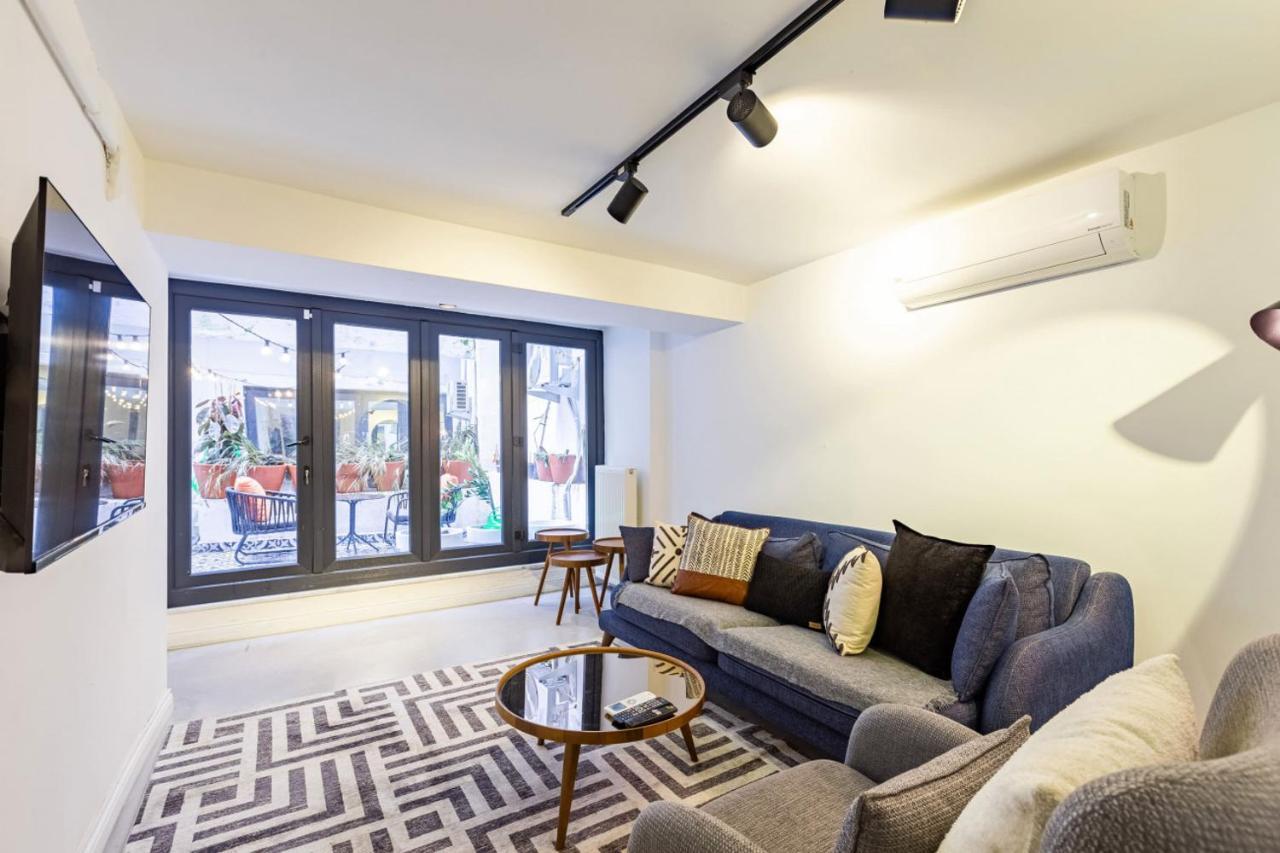 Excellent Flat With Lovely Backyard In Cihangir 이스탄불 외부 사진